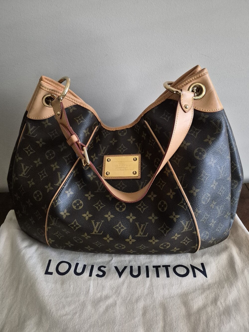 Louis Vuitton Galliera GM